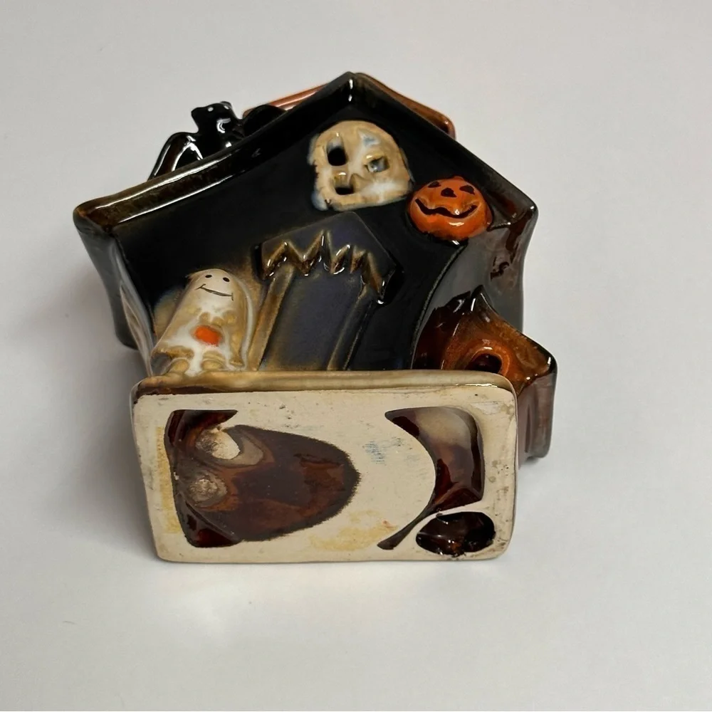 Halloween Haunted House Porcelain Ghost Pumpkin Bat on Roof